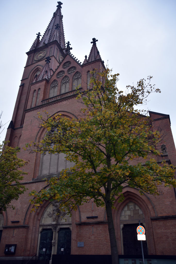 Die Liebfrauenkirche mitten im Zentrum von Dortmund ist vor elf Jahren zu einer Grabeskirche umgestaltet worden. (Foto: Patrick Kleibold))