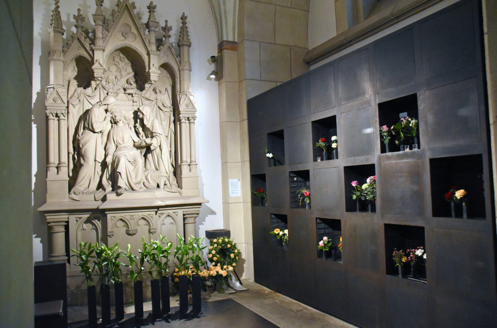 Die Liebfrauenkirche mitten im Zentrum von Dortmund ist vor elf Jahren zu einer Grabeskirche umgestaltet worden. (Foto: Patrick Kleibold))