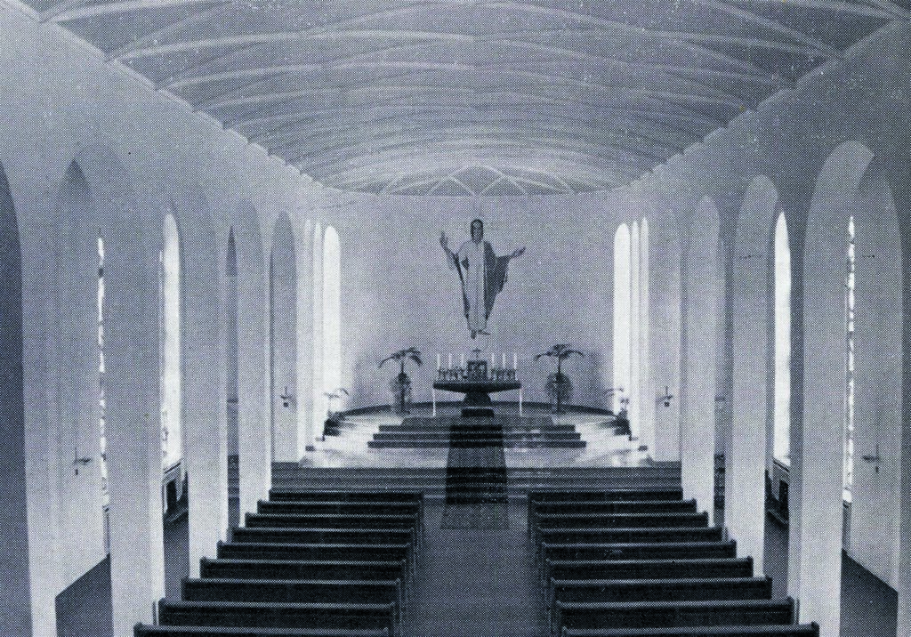 Die Klosterkirche des „Ursulinen-­Conventes“ in Schildesche um 1957. (Foto: Sammlung Barbara Handt)