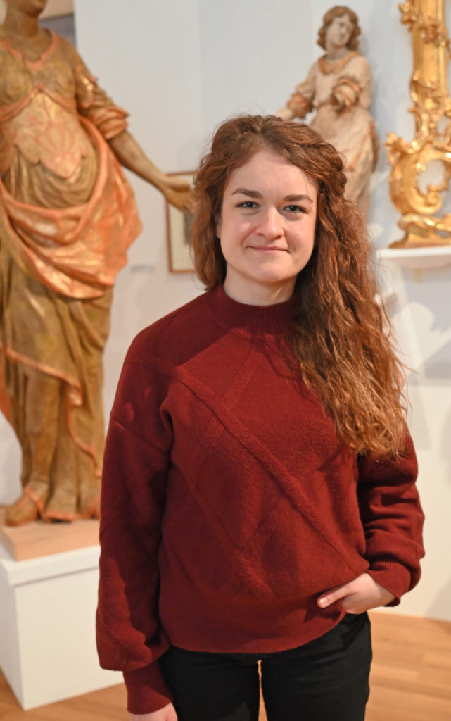 Britta Schwemke (32) hat Kunstgeschichte in Münster und Düsseldorf studiert, zuletzt mit dem Schwerpunkt „Kunstvermittlung“.