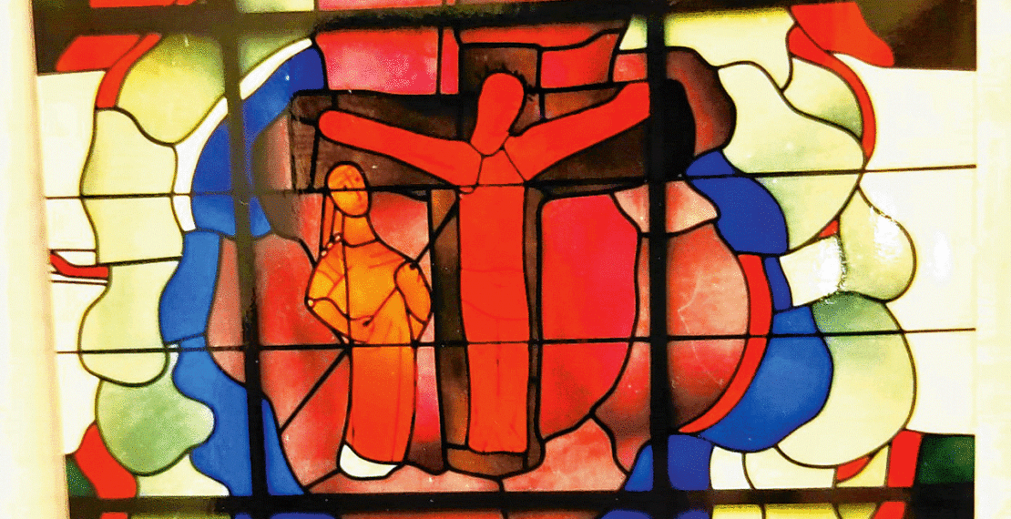 Buschultes Auferstehung in einem Kirchenfenster verarbeitet. (Foto: privat)