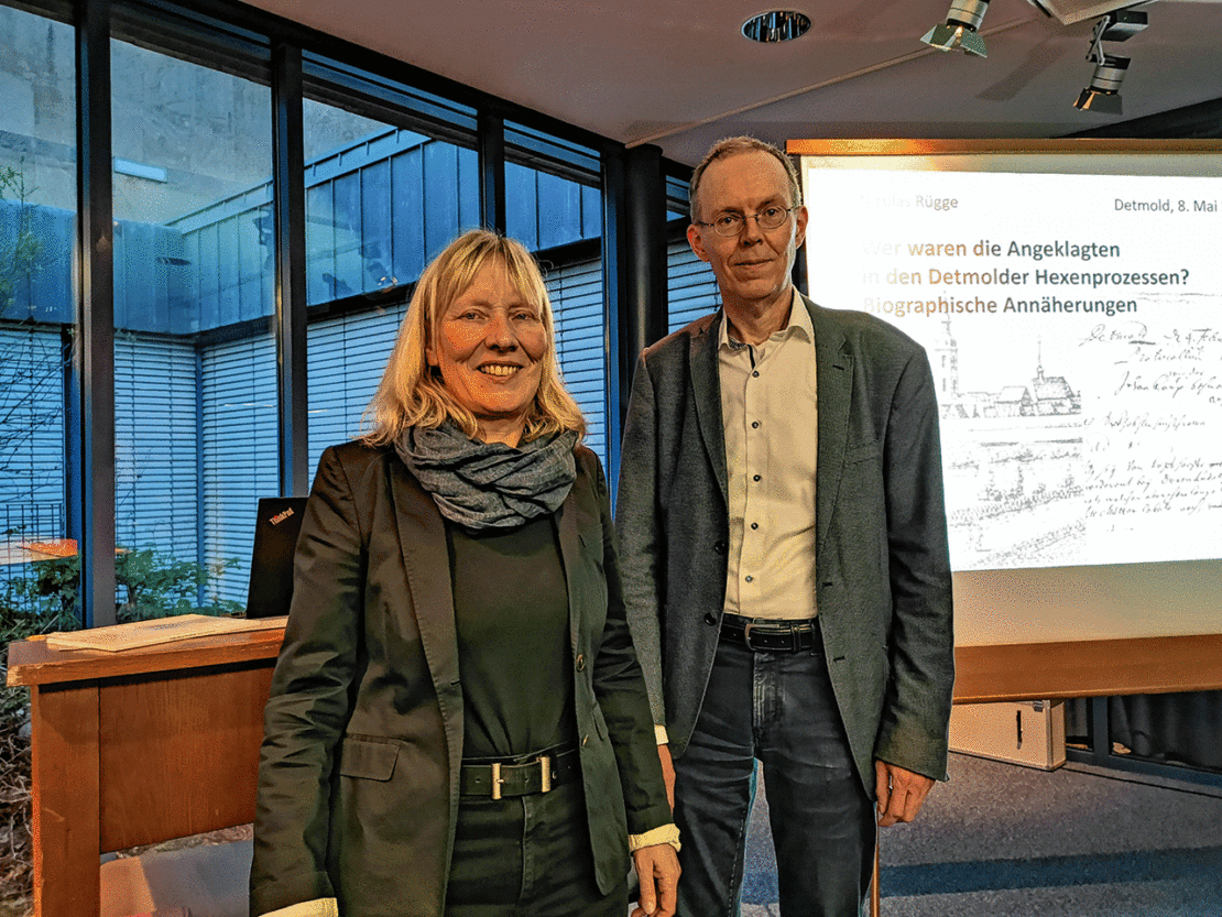 Die Detmolder Hexenprozesse waren Thema eines Abends mit Dr. Bärbel Sunderbrink und Dr. Nicolas Rügge. ￼(Foto: Birgit Brokmeier)