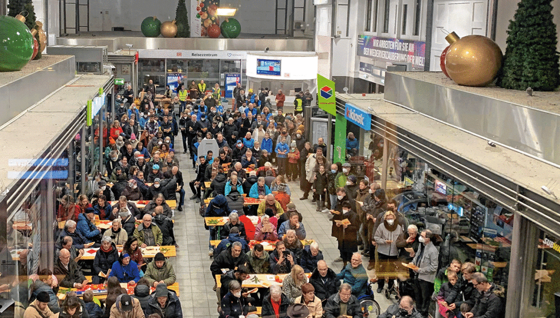 Nach der coronabedingten Pause fand der „Bahnhof Bethlehem“ erstmals wieder im vergangenen Jahr statt. (Foto: Tobias Nehls/Kirchenkreis Bielefeld)
