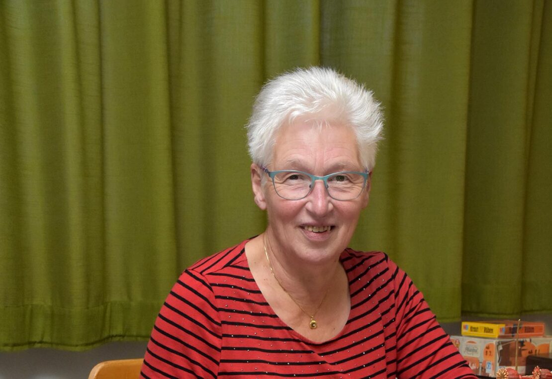 Hildegard Daners (70) leitet seit 28 Jahren gemeinsam mit ihrem Mann ehrenamtlich die „Eine-Welt-­Gruppe“ in St. Antonius Möhnesee-­Günne, wo sie seit 48 Jahren leben.