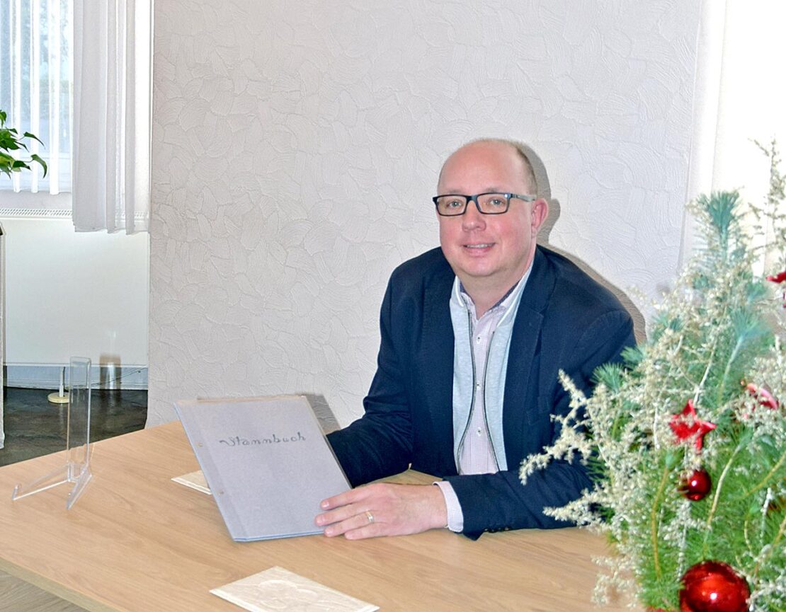 Markus Falk (47) ist als Verwaltungsbeamter bei der Stadt Hemer angestellt.